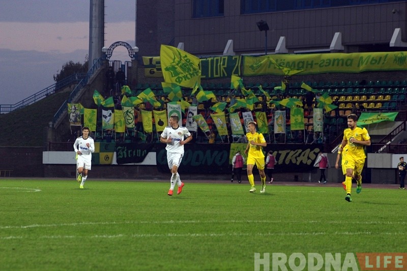 Гродзенскія футбалісты другі матч запар прайграюць. На гэты раз "Тарпеда-БелАЗ" Гродзенскія футбалісты другі матч запар прайграюць. На гэты раз "Тарпеда-БелАЗ"
