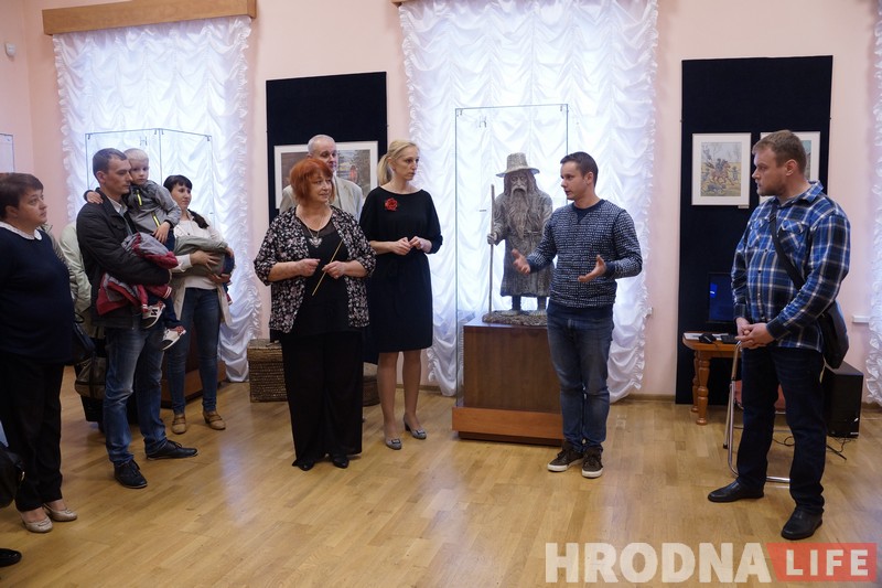 Злыдні vs дамавікі. Выберы, на чыім баку ты, наведаўшы выставу "Героі беларускіх казак, міфаў і легенд" Злыдні vs дамавікі. Выберы, на чыім баку ты, наведаўшы выставу "Героі беларускіх казак, міфаў і легенд"