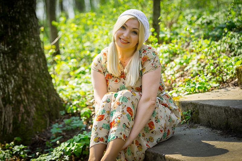 "Анатомію цела" і "Рэтра-сукенку" пакажуць на выставе да Дня сталых людзей