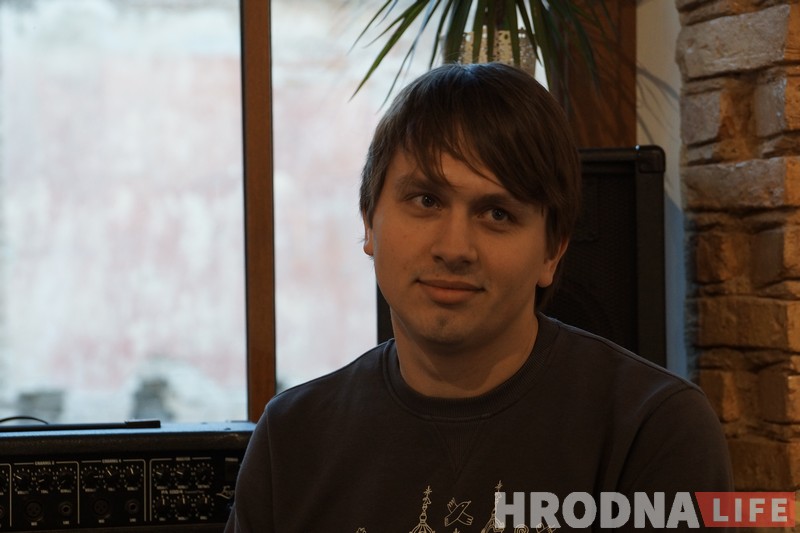 “Волі і шмаравідла”. Чаго насамрэч хочуць беларусы распавёў рэдактар “Нашай Нівы”