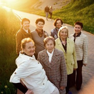 "Анатомію цела" і "Рэтра-сукенку" пакажуць на выставе да Дня сталых людзей