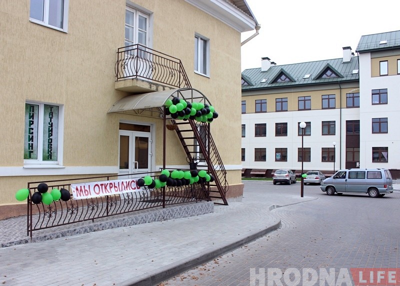 У Дзень татуіроўшчыка ў Гродне рок-канцэртам адкрылі новую тату-студыю У Дзень татуіроўшчыка ў Гродне рок-канцэртам адкрылі новую тату-студыю