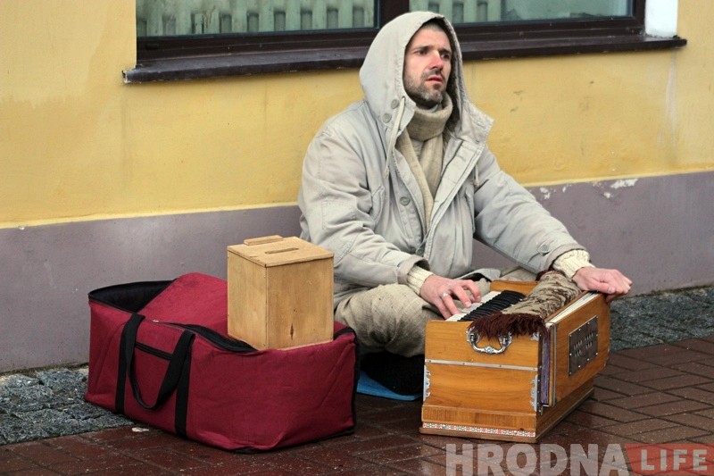 «О, Пітамбара, Харэ Крышна, прывітанне». Хто гэты крышнаіт на Савецкай? «О, Пітамбара, Харэ Крышна, прывітанне». Хто гэты крышнаіт на Савецкай?