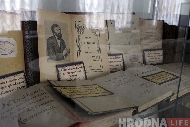 Ад тамоў Снядэцкага да зборнікаў Ажэшкі. 500 старадрукаў паказваюць у бібліятэцы імя Карскага да 500-годдзя беларускага кнігадрукавання Ад тамоў Снядэцкага да зборнікаў Ажэшкі. 500 старадрукаў паказваюць у бібліятэцы імя Карскага да 500-годдзя беларускага кнігадрукавання