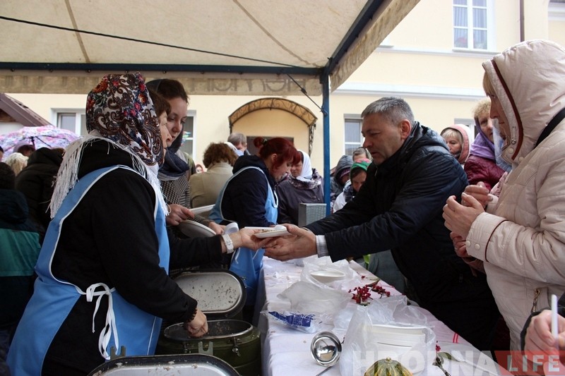 Праваслаўныя вернікі Гродна адзначаюць Пакровы і 110-годдзе з Дня асвячэння Свята-Пакроўскага сабору Праваслаўныя вернікі Гродна адзначаюць Пакровы і 110-годдзе з Дня асвячэння Свята-Пакроўскага сабору