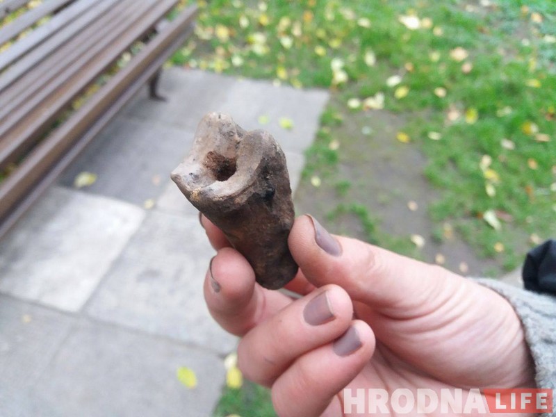 На раскопках на Старым Замку знайшлі залаты пярсцёнак