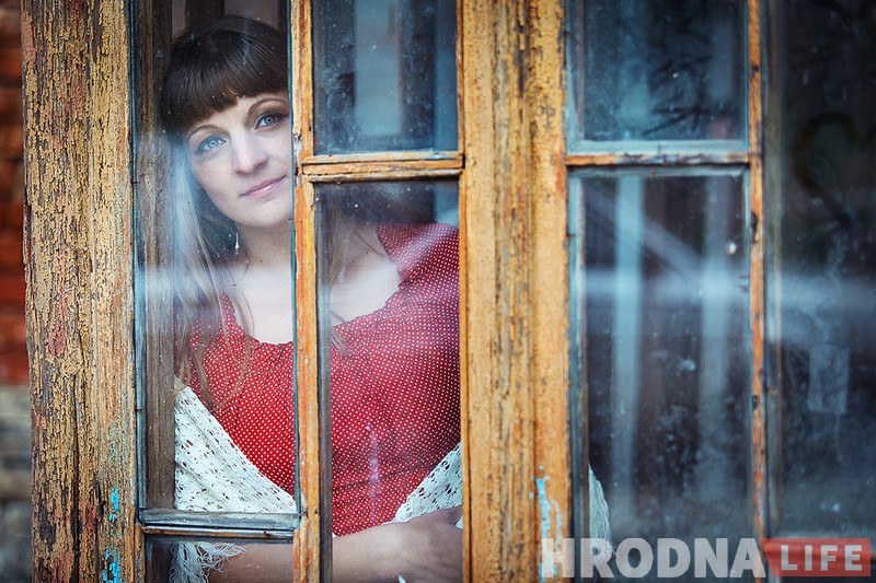“На ўласнай скуры” адчулі жаночую гісторыю і расказалі праз фота