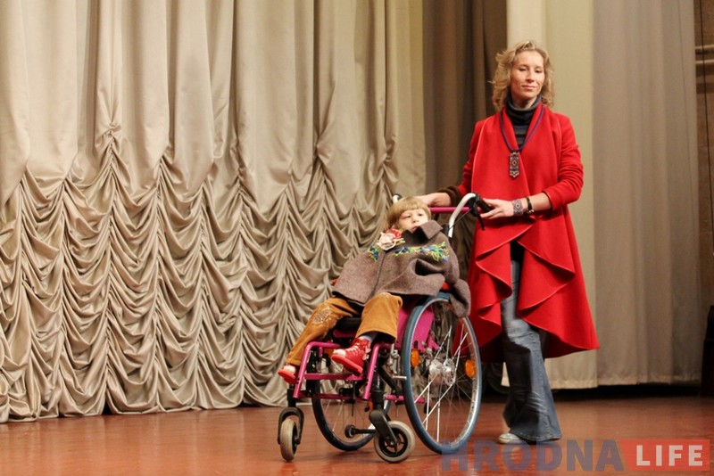 Дзяўчат з інваліднасцю не пусцілі на Grodno Fashion Show Дзяўчат з інваліднасцю не пусцілі на Grodno Fashion Show