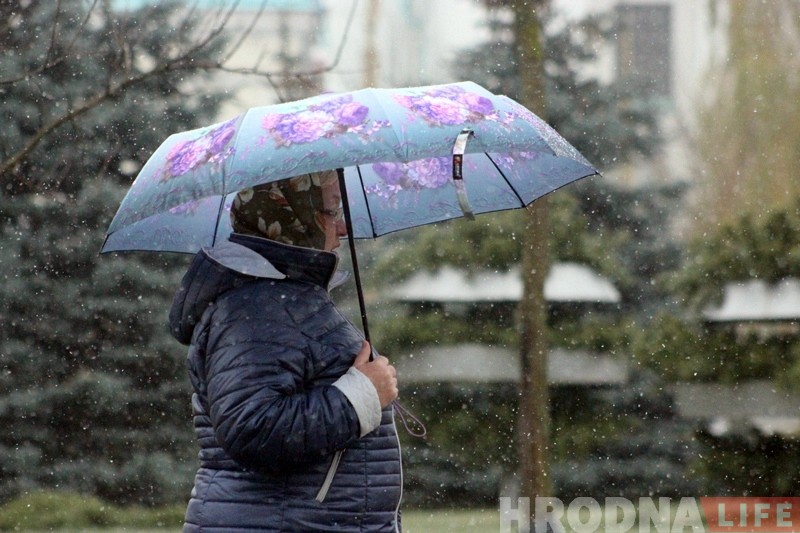 Холадна і мокры снег: апошні дзень восені 2017 у Гродне Холадна і мокры снег: апошні дзень восені 2017 у Гродне