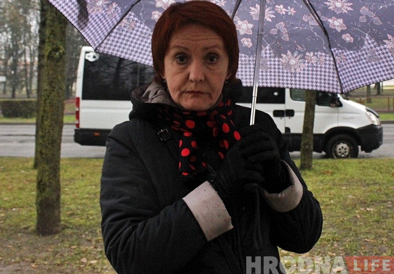 Бяспечна, але нязручна: пешаходы і кіроўцы пра закрыццё нерэгуляванага перахода на Горкага