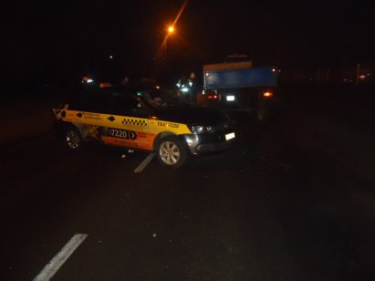 А пятай гадзіне раніцы «Фольксваген» урэзаўся ў прычэп трактара