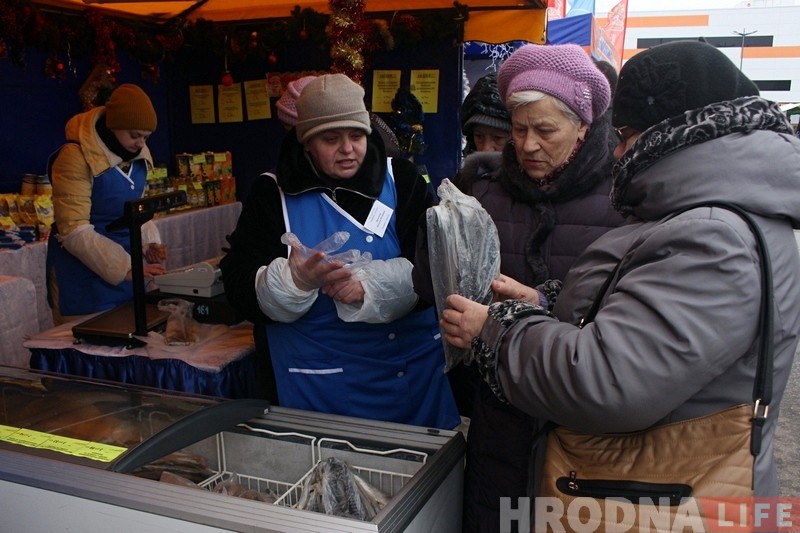 "На Савецкай плошчы выбару было больш". Каля OldCity пачаў працу калядны кірмаш