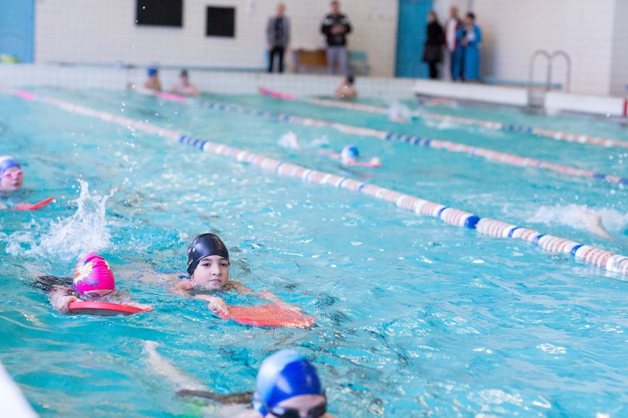 Пасля 2 гадоў перапынку зноў працуе басейн у Палацы творчасці дзяцей і моладзі Пасля 2 гадоў перапынку зноў працуе басейн у Палацы творчасці дзяцей і моладзі