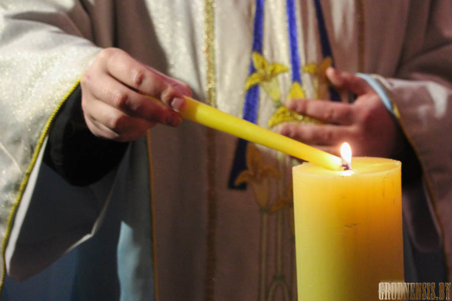 З Гродна распачаў вандроўку па Беларусі Бэтлеемскі агонь міру