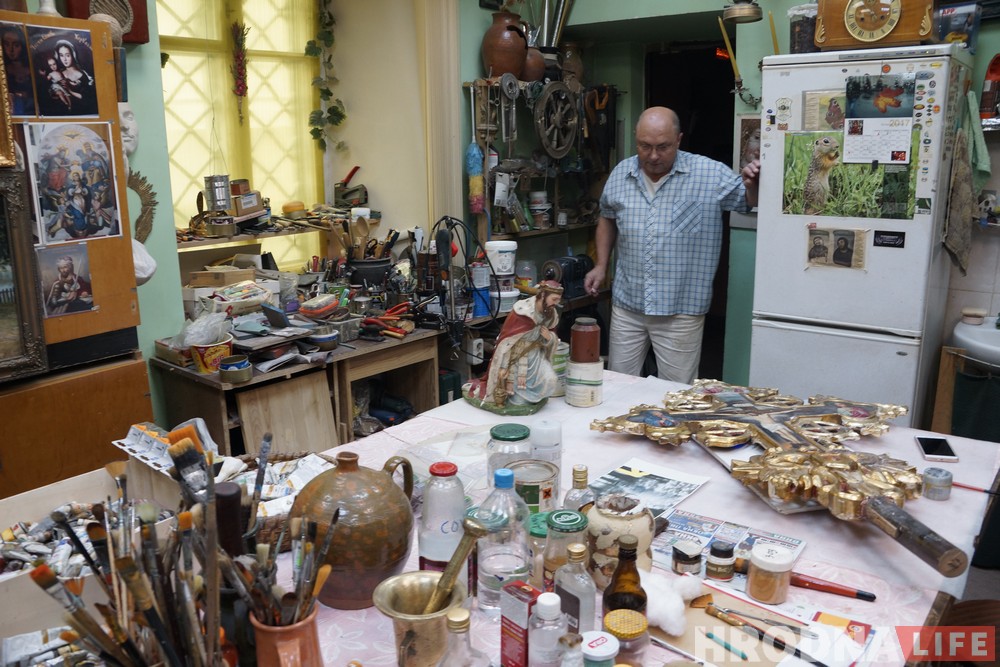 7 драбязак з майстэрні Уладзіміра Кіслага: што пра гродзенскага рэстаўратара расказалі рэчы