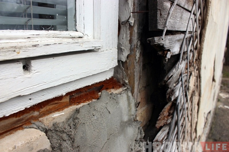 "Гэтую каштоўнасць ніхто ніколі не рамантаваў". Чаму стары дом на Рэйманта абшываюць сайдынгам "Гэтую каштоўнасць ніхто ніколі не рамантаваў". Чаму стары дом на Рэйманта абшываюць сайдынгам