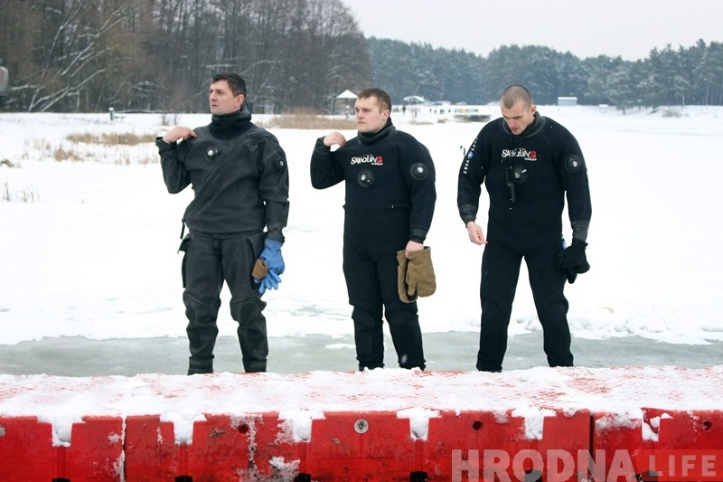 "Адчуванні - труба, космас". Гродзенцы на Юбілейным возеры святкавалі Вадохрышча "Адчуванні - труба, космас". Гродзенцы на Юбілейным возеры святкавалі Вадохрышча