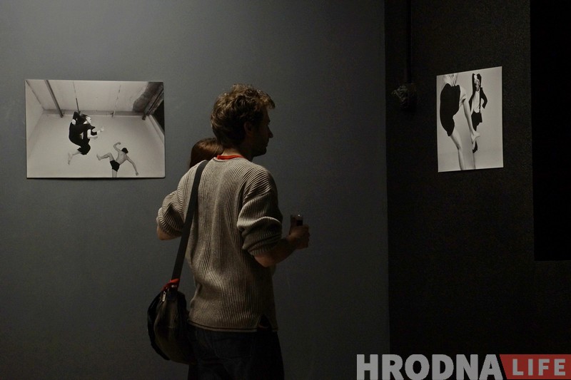 Танцорка прадставіла ў Гродне фотавыставу “палётаў без фоташопу” Танцорка прадставіла ў Гродне фотавыставу “палётаў без фоташопу”