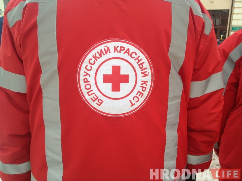 Не дачакаліся маразоў: каля аўтавакзала бясплатна раздаюць чай, супы і пюрэ Не дачакаліся маразоў: каля аўтавакзала бясплатна раздаюць чай, супы і пюрэ