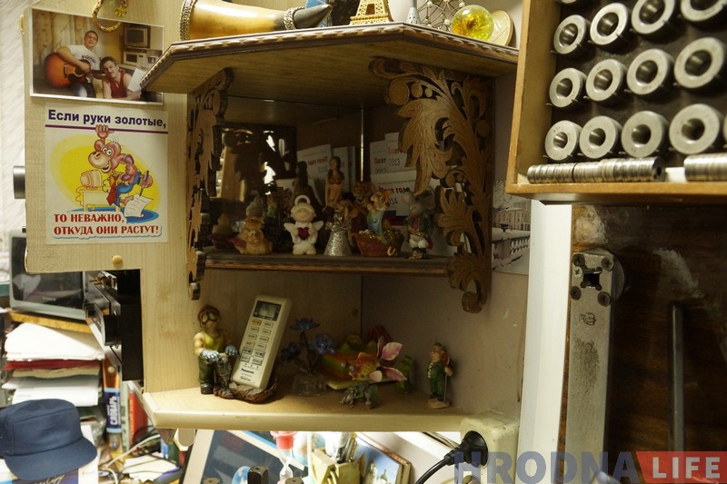 “І напісаць верш, і адрамантаваць ланцужок – паэзія”. Гродзенскі ювелір пра творчасць, працу і сапраўдныя каштоўнасці