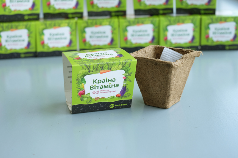 Новая займальная акцыя ад "Еўраопта": цяпер за чэкі будуць выдаваць наборы для вырошчвання рукалы і базіліку