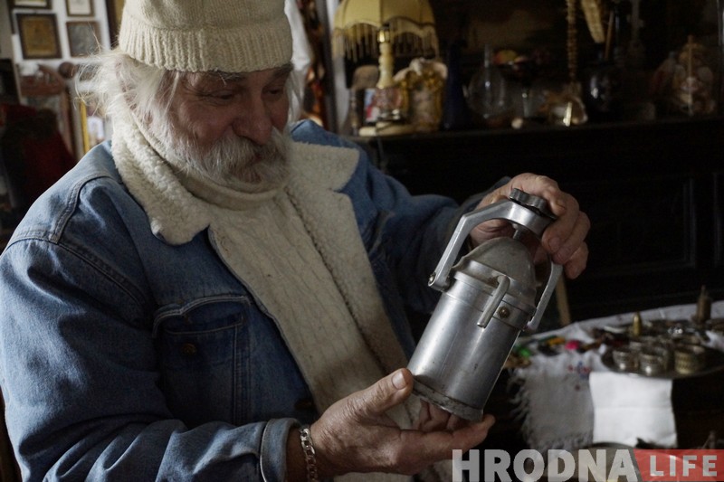 “Навошта цыгарэты, каб не кава?” Пра шкодныя радасці жыцця раскажа выстава ў музеі Паруліса