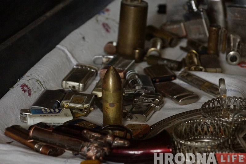 “Навошта цыгарэты, каб не кава?” Пра шкодныя радасці жыцця раскажа выстава ў музеі Паруліса