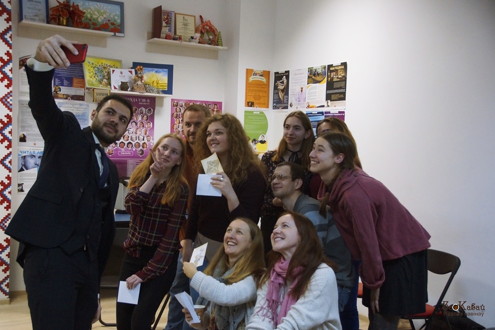 15 моваў за 1,5 гадзіны: у Гродне прайшла "Жывая Бібліятэка: мовы свету"