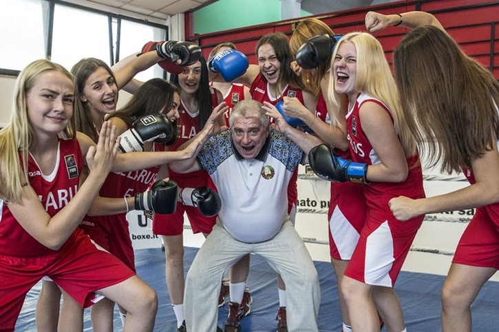 Фанат своего дела. Человек, который делал невозможное. Умер Александр Шимковяк