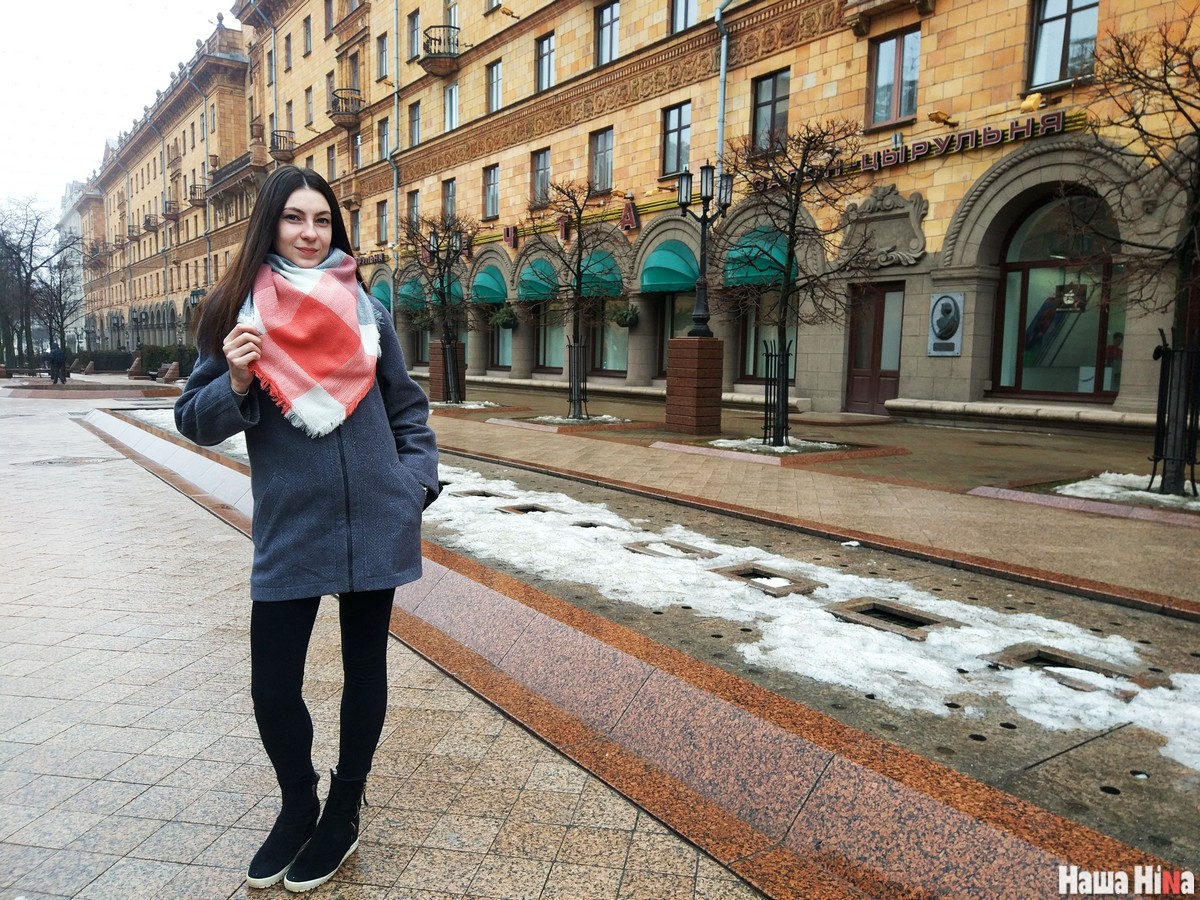 Электрык Настасся з Гродна: «Калі мяняла лямпачкі на апорах, калегі збіраліся вакол і глядзелі на мяне, як на экспанат»