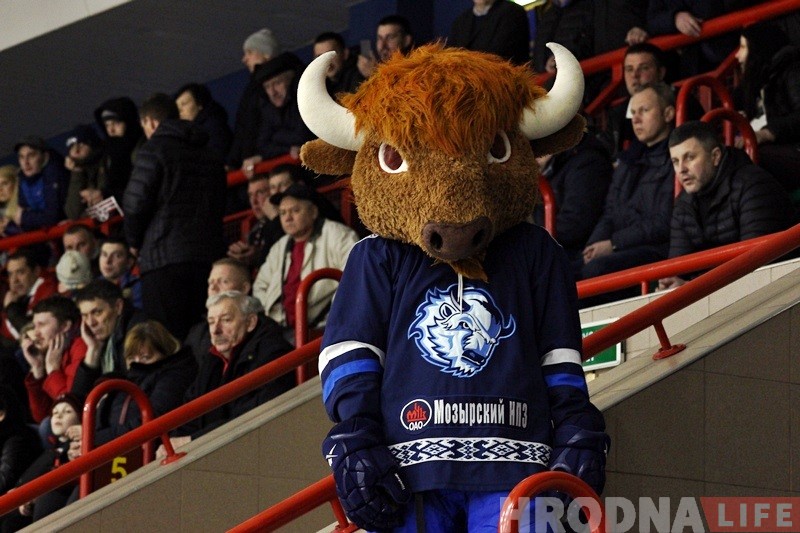 Серыя працягнецца ў Маладзечне: "Нёман" не змог дома абыграць "Дынама" Серыя працягнецца ў Маладзечне: "Нёман" не змог дома абыграць "Дынама"