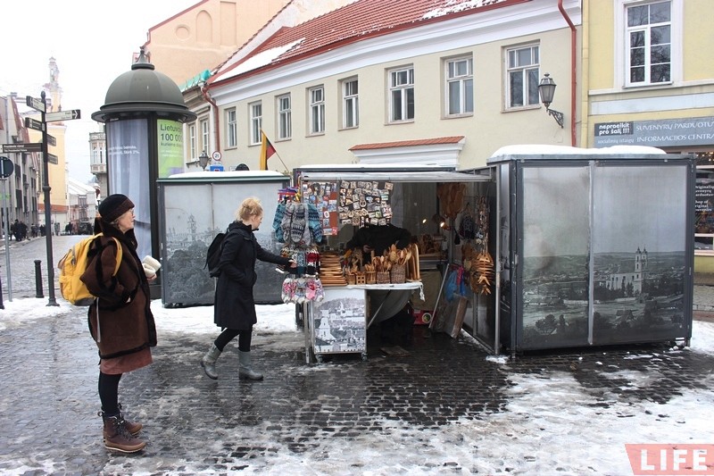 Віленскія "скрынкі" для рамеснікаў. Падобныя можна зрабіць і ў Гродне Віленскія "скрынкі" для рамеснікаў. Падобныя можна зрабіць і ў Гродне