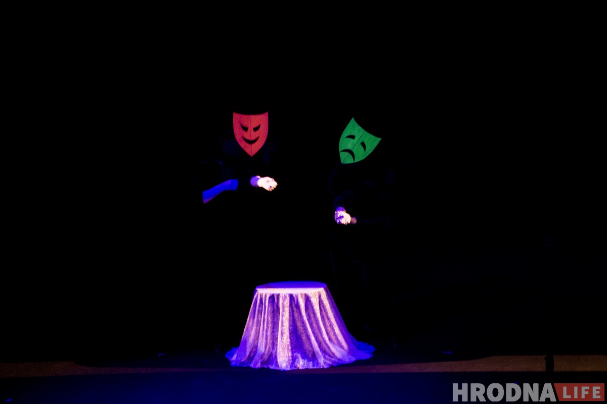 «Людзі, рабіце сваю казку самі!» У Тэатры лялек прайшоў капуснік «Акцёрскія гульні - 2018» «Людзі, рабіце сваю казку самі!» У Тэатры лялек прайшоў капуснік «Акцёрскія гульні - 2018»