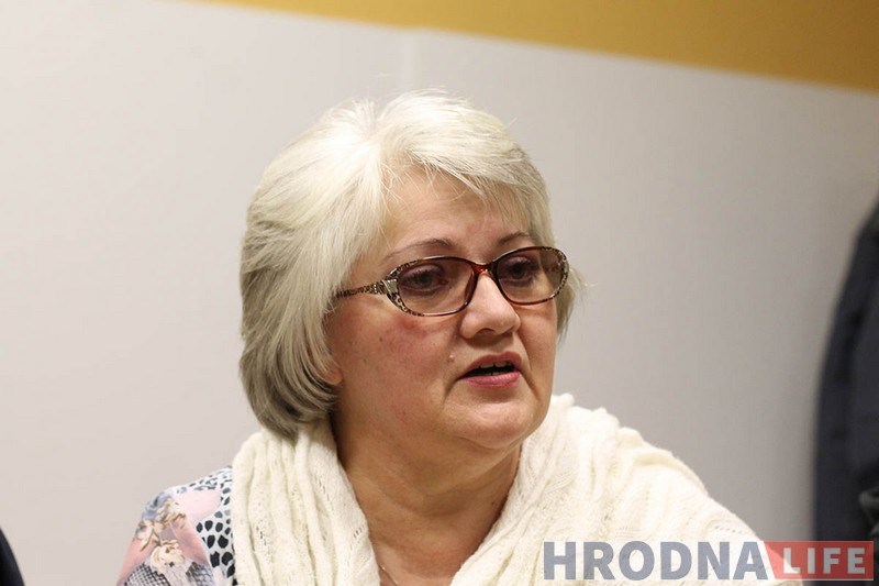 15 000 асуджаных. Як змяніць артыкул 328, абмеркавалі юрысты і маці пакараных