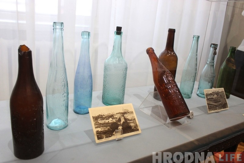 Made in Hrodna. Андрэй Вашкевіч прэзентаваў выставу пра знакамітую, але забытую гродзенскую прамысловасць Made in Hrodna. Андрэй Вашкевіч прэзентаваў выставу пра знакамітую, але забытую гродзенскую прамысловасць