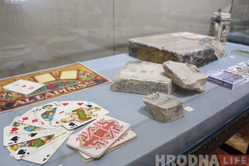 Made in Hrodna. Андрэй Вашкевіч прэзентаваў выставу пра знакамітую, але забытую гродзенскую прамысловасць Made in Hrodna. Андрэй Вашкевіч прэзентаваў выставу пра знакамітую, але забытую гродзенскую прамысловасць