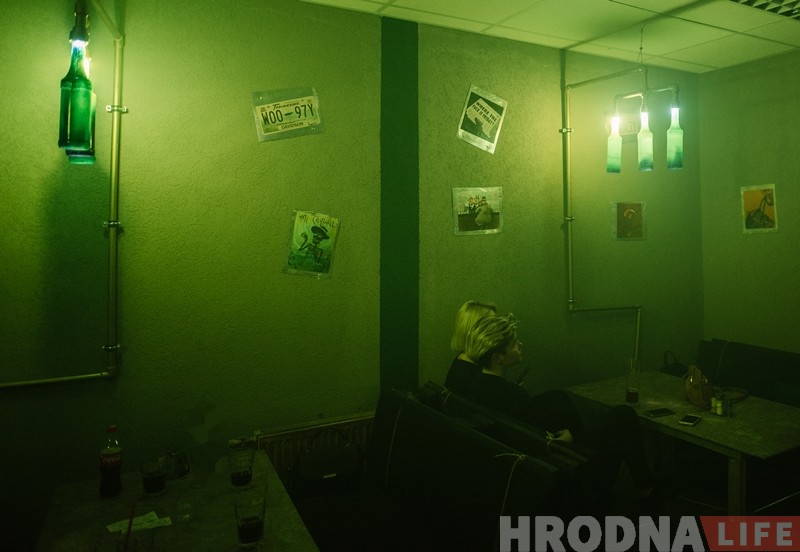 У новым дыскабары «Бардак» можна танцаваць на бочках і паліць кальян у ваннай