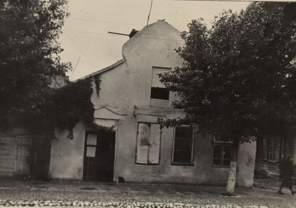 Як выглядалі дамкі майстроў на вуліцы Ажэшкі, якія знішчылі вялікія грошы Як выглядалі дамкі майстроў на вуліцы Ажэшкі, якія знішчылі вялікія грошы