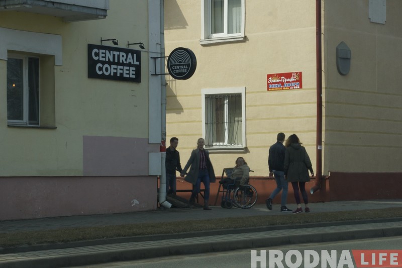 Бариста в инвалидной коляске? Легко! В Лиде прошел первый выпуск школы инклюзивного бариста