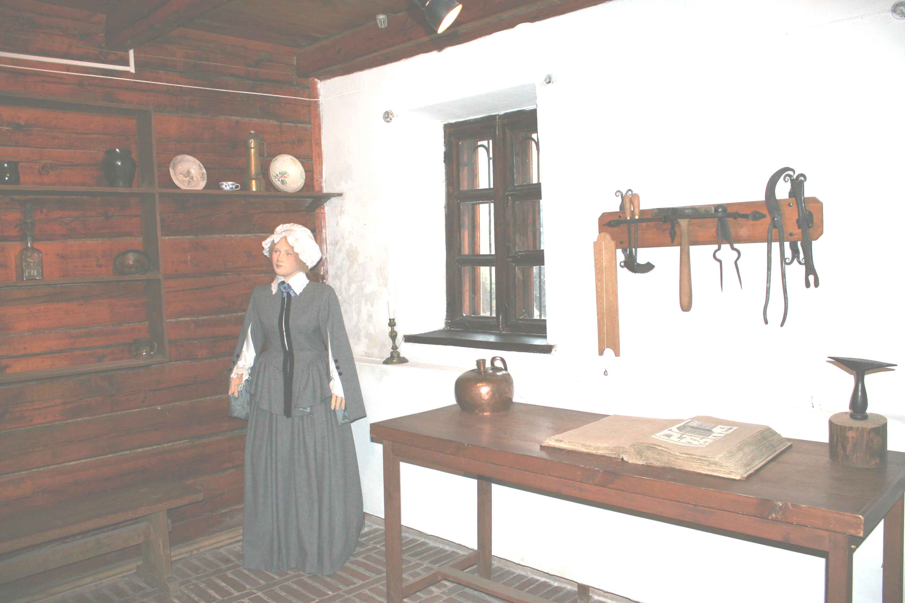 Як выглядалі дамкі майстроў на вуліцы Ажэшкі, якія знішчылі вялікія грошы Як выглядалі дамкі майстроў на вуліцы Ажэшкі, якія знішчылі вялікія грошы