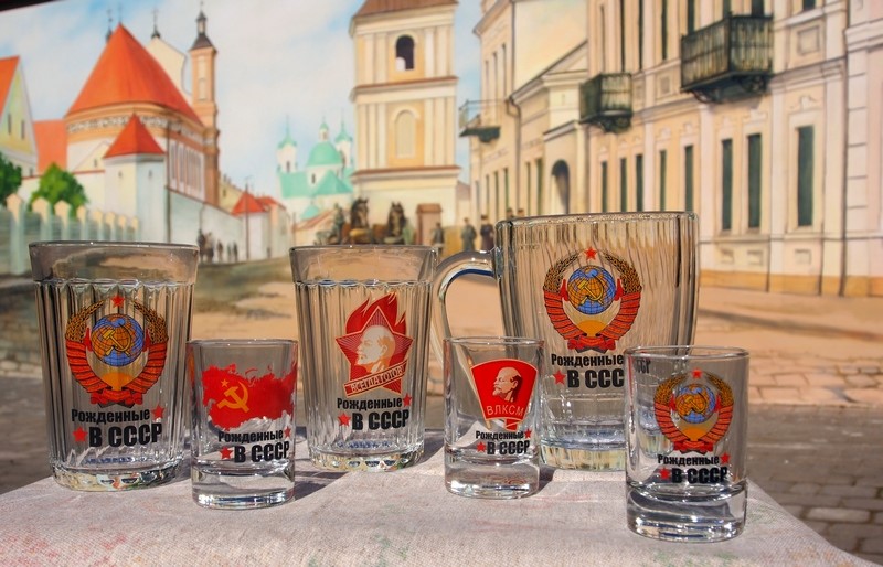 Кукурузныя палачкі і шклянкі з Леніным: што вязуць з сабой турысты з бязвізавага Гродна