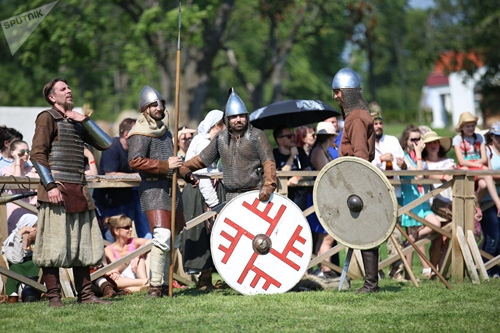 Выбар рэдакцыі: фестывалі Беларусі і замежжа, якія варта наведаць летам 2018