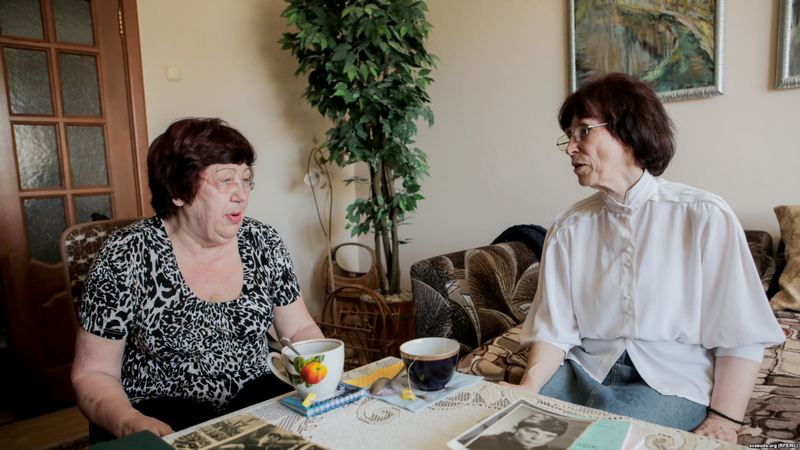 «Все всё знали». Вслед за олимпийской чемпионкой Корбут бывшие гимнастки говорят о домогательствах тренера