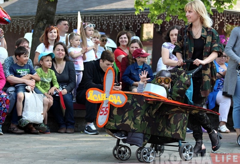 ФОТА: Традыцыйны парад вазкоў прайшоў у Гродне ФОТА: Традыцыйны парад вазкоў прайшоў у Гродне