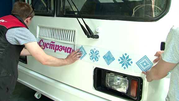 Кіроўца-буфетчыца і 8 відаў кавы: у Гродне з'явіцца фуд-тралейбус