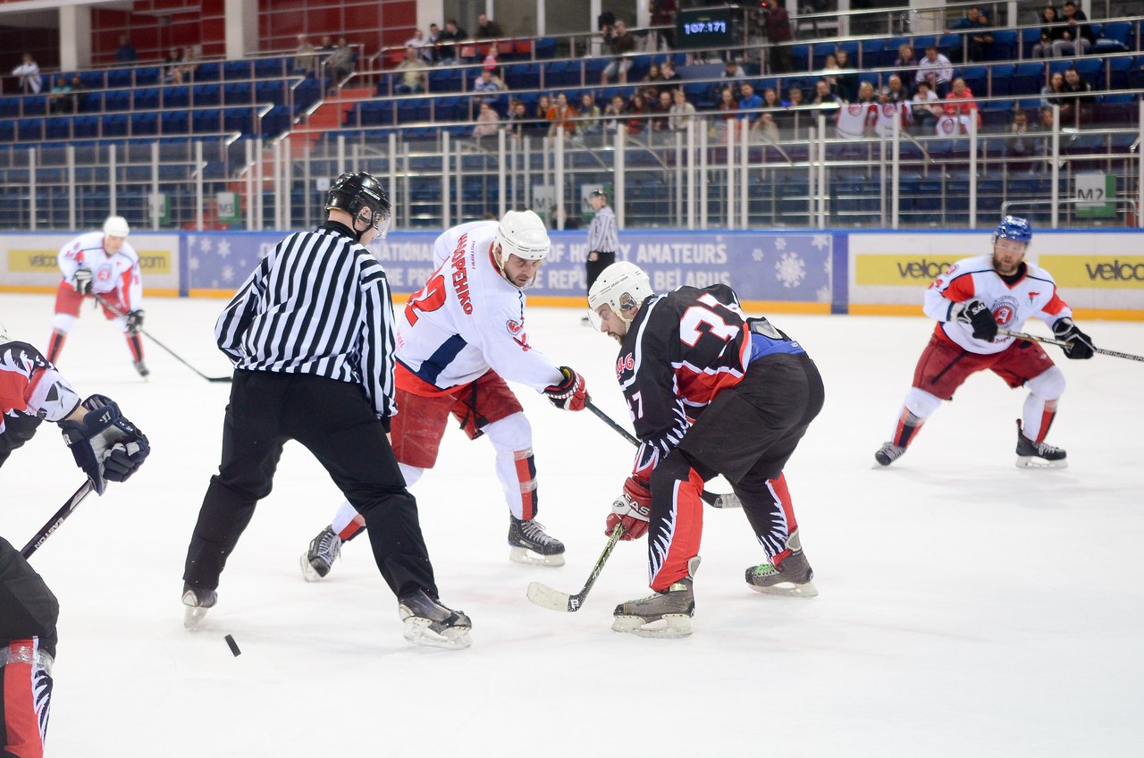 Аматарскі хакей на вышыні: гродзенскі "Авангард" стаў чэмпіёнам Мінска Аматарскі хакей на вышыні: гродзенскі "Авангард" стаў чэмпіёнам Мінска