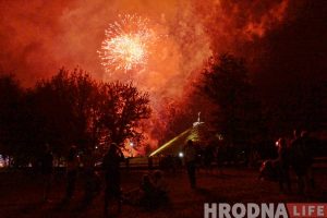 ФОТА: Cалют перамогі прагрымеў над Гродна
