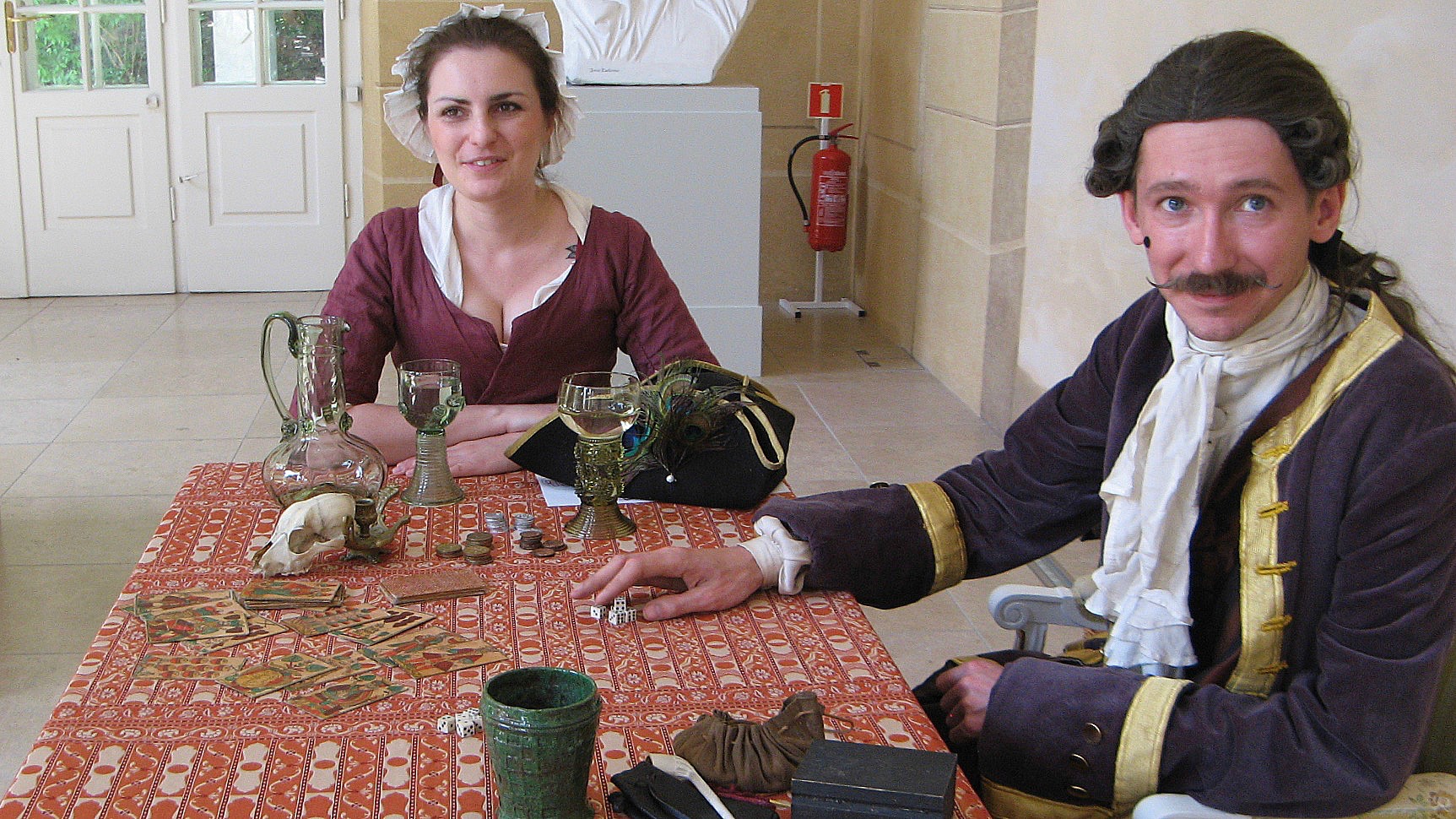 Макіяж здымалі нажом: як жылі модніцы ў часы Панятоўскага