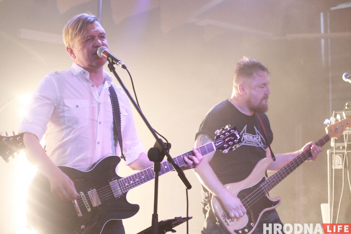 Лявон Вольскі выступіў у Гродне: з натоўпам прыхільнікаў, але амаль без БЧБ