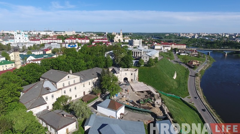 И отец, и мать. Смотрите видео с полета над Неманом